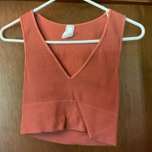 Nikibiki Ribbed Crop Top
